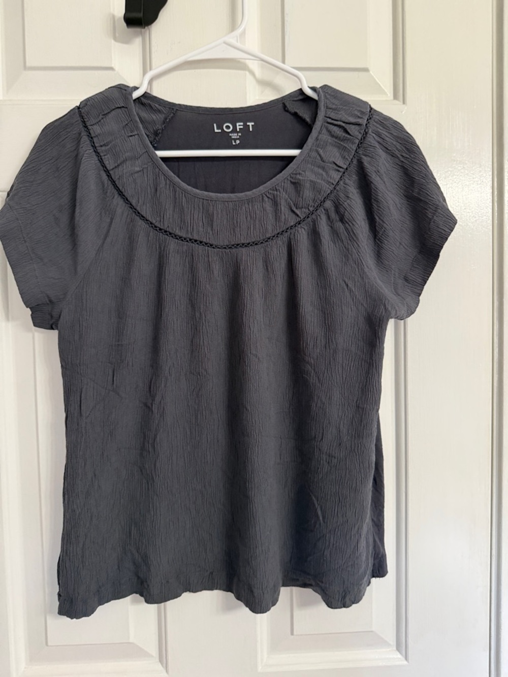 LOFT Charcoal Textured Scoop Neck Short Sleeve Top